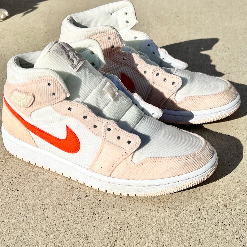 Womens Air Jordan 1 Mid SE ‘Corduroy’